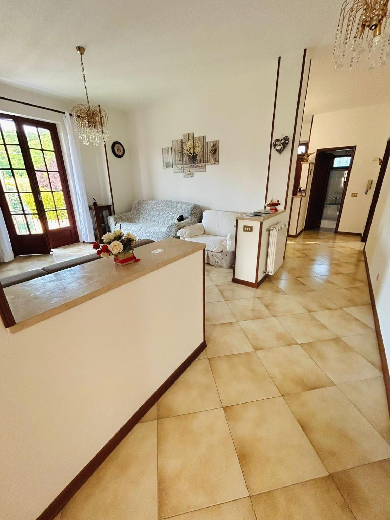 Appartement La Casa Del Tiglio à Sarzana Extérieur photo